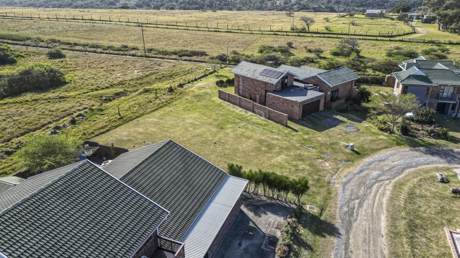0 Bedroom Property for Sale in Cove Rock Eastern Cape